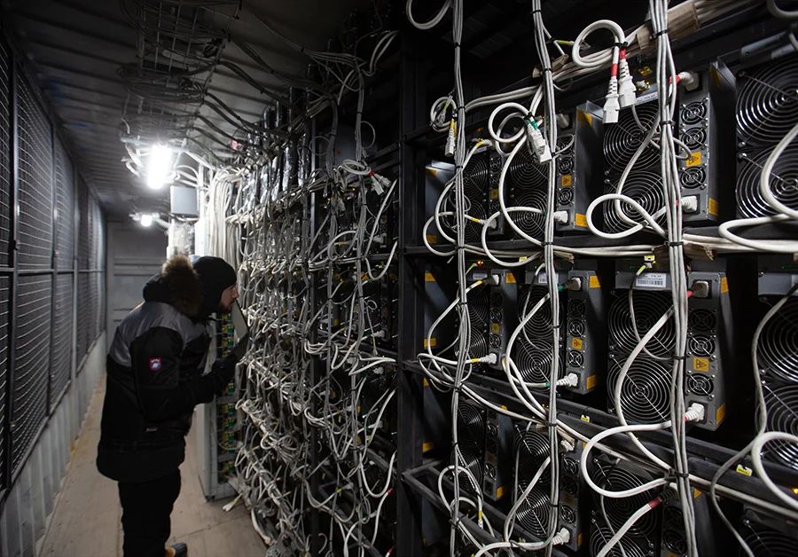 Промышленный майнинг Биткоина в Арктике