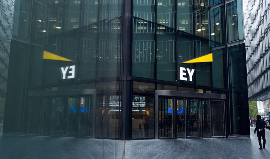 Ernst & Young is Preparing Clients for Metaverse