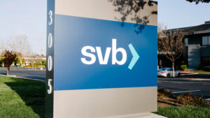 Silicon Valley Bank’s Bankruptcy and Its Implications for the Crypto Industry: A Case Study Approach