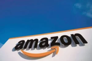 Value Fund Baupost Invests in Soaring Amazon