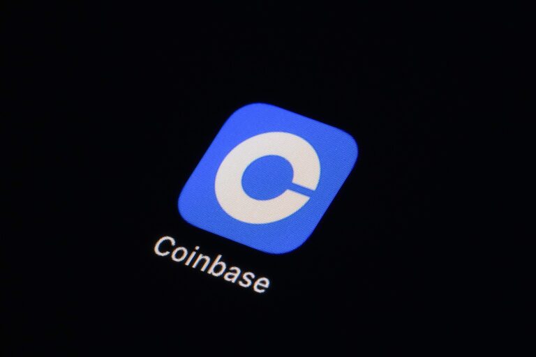 Coinbase Incurs Penalty in Russia for Non-compliance with Data Laws