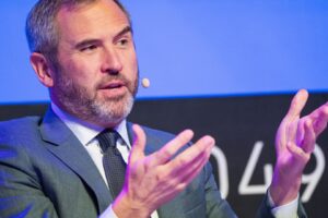 Ripple CEO Criticizes SEC’s Approach, Labels Gensler a Liability