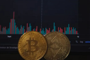 Crypto Market in Flux: Bitcoin Soars, Ethereum Stumbles