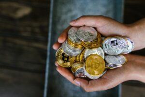 Liquid Staking là gì? Top Dự Án Liquid Staking Hàng Đầu Năm 2025