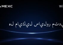 هل مايكيل سايلور متديّن؟