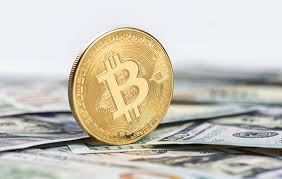 بیتکوین در برابر پول فیات: کدومشون برای آینده مالی شما بهتره؟