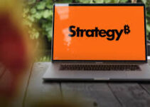 Strategy Buys 10,645 BTC for $980M—Now Holds 671,268 Bitcoin Worth $60 Billion (3.2% of Total Supply) Strategy Buys 10,645 BTC for $980M—Now Holds 671,268 Bitcoin Worth $60 Billion (3.2% of Total Supply)